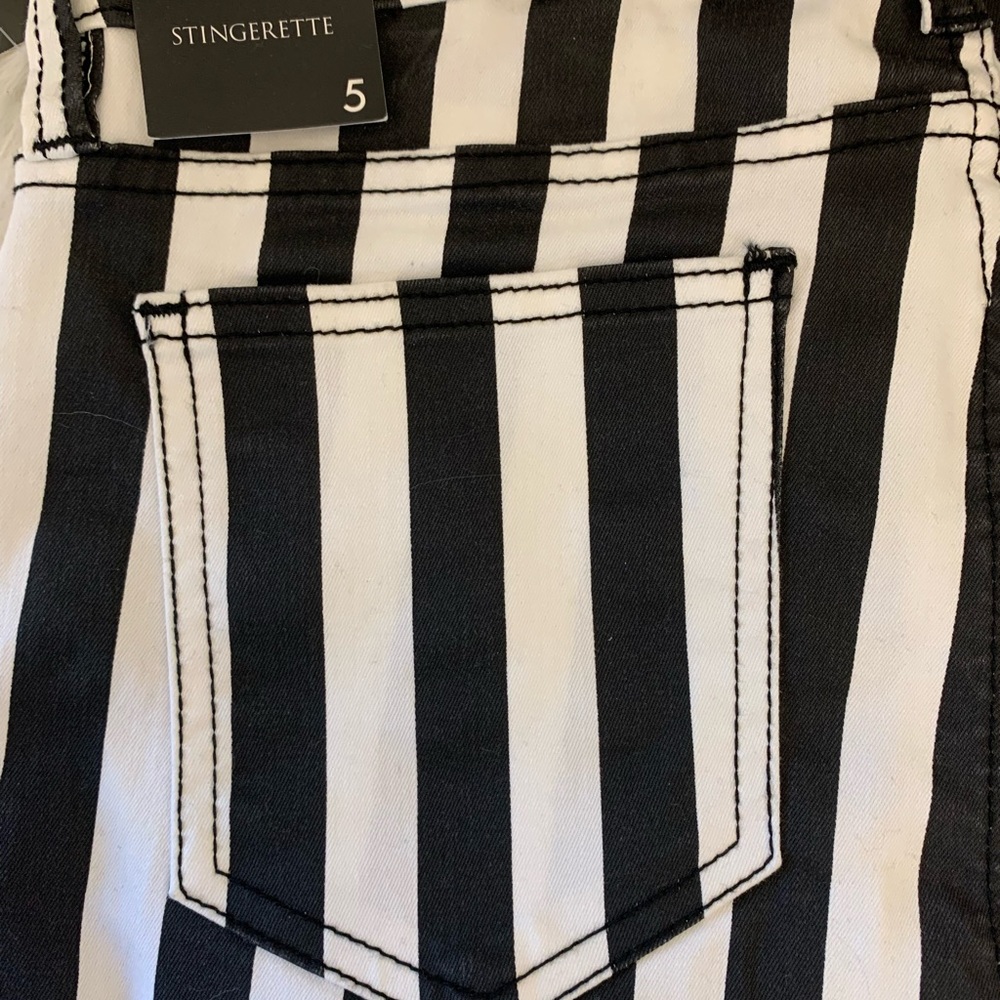 New! Hot Topic Blackheart Stingerette striped pants - Picture 8 of 8
